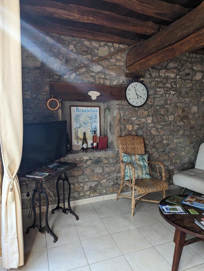 Bed and Breakfast Domaine Viticole Philippe Deschamps Beaujeu  Екстер'єр фото